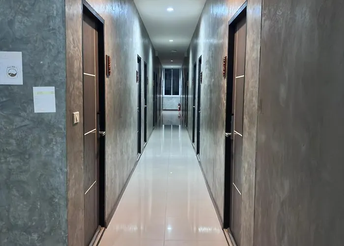 Thepeakhostel *