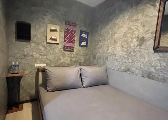 Thepeakhostel Hostel